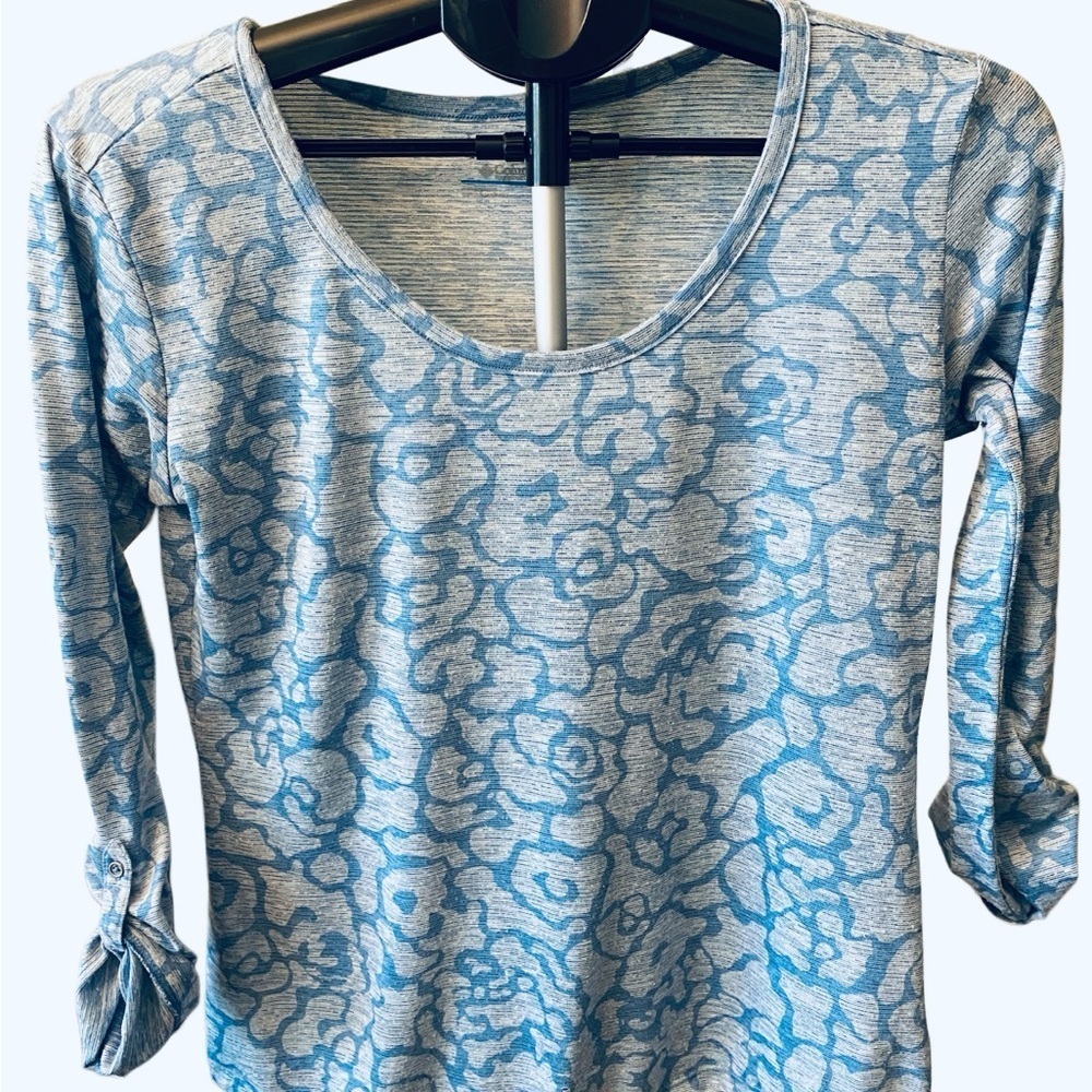 Columbia Blue Patterned Women's Top